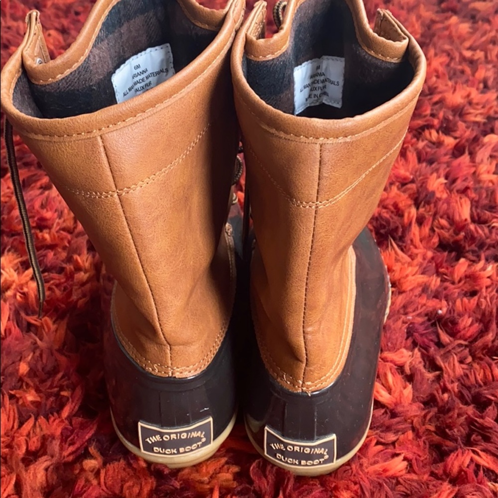 The Original Duck Boot - image 4